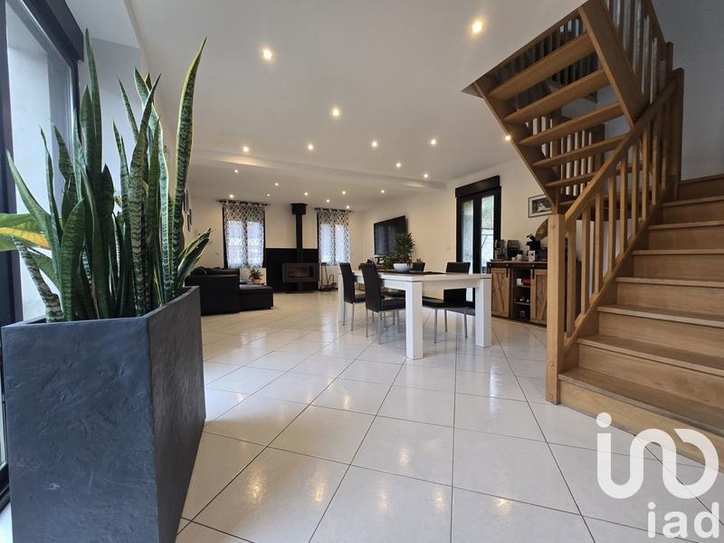 Maison - 160 m² - 6 pièces