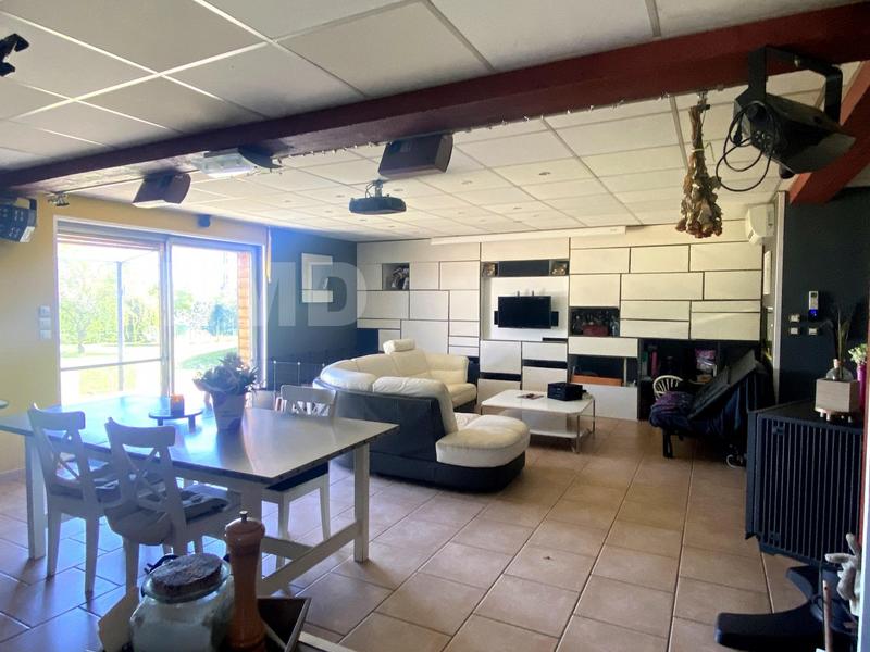 Maison - 150 m² - 7 pièces