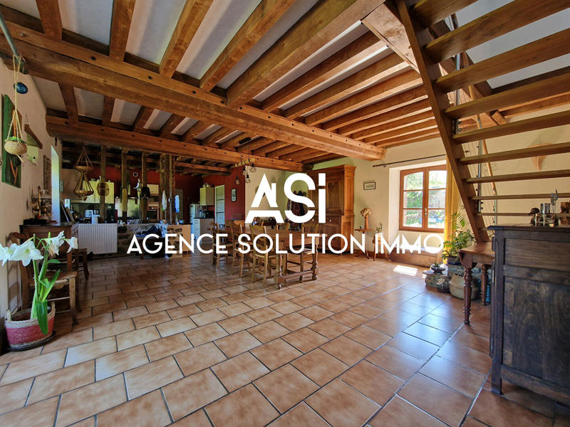 Maison - 182 m² - 6 pièces