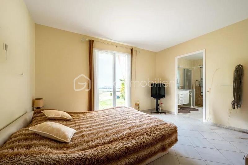 Maison - 132 m² - 4 pièces