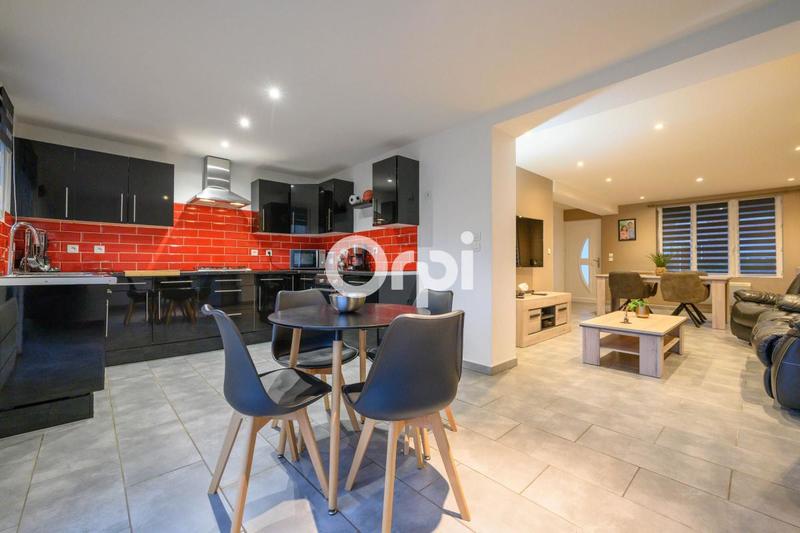 Maison - 90 m² - 4 pièces