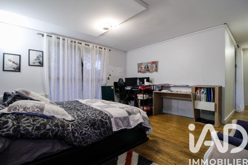 Maison - 434 m² - 9 pièces