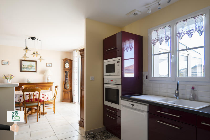 Maison - 96 m² - 4 pièces