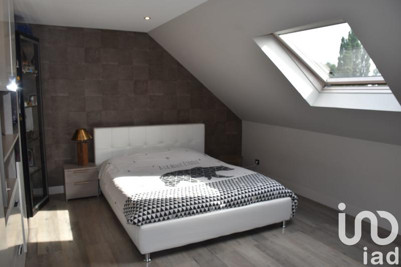 Maison - 213 m² - 6 pièces