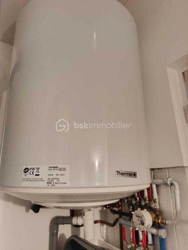 Immeuble - 23 m² - 1 pièce