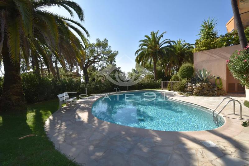 Appartement - 80 m² - 3 pièces