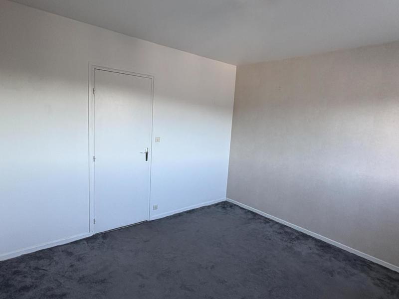 Appartement - 96 m² - 4 pièces