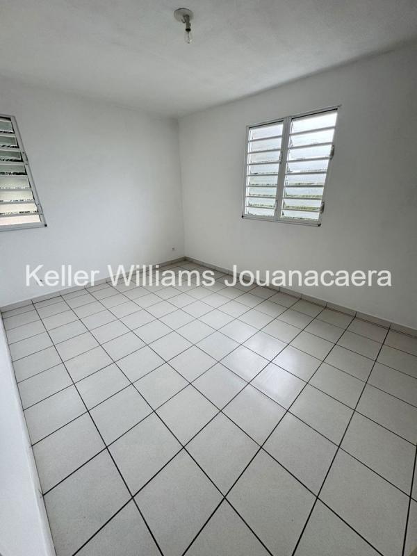 Appartement - 92 m² - 3 pièces