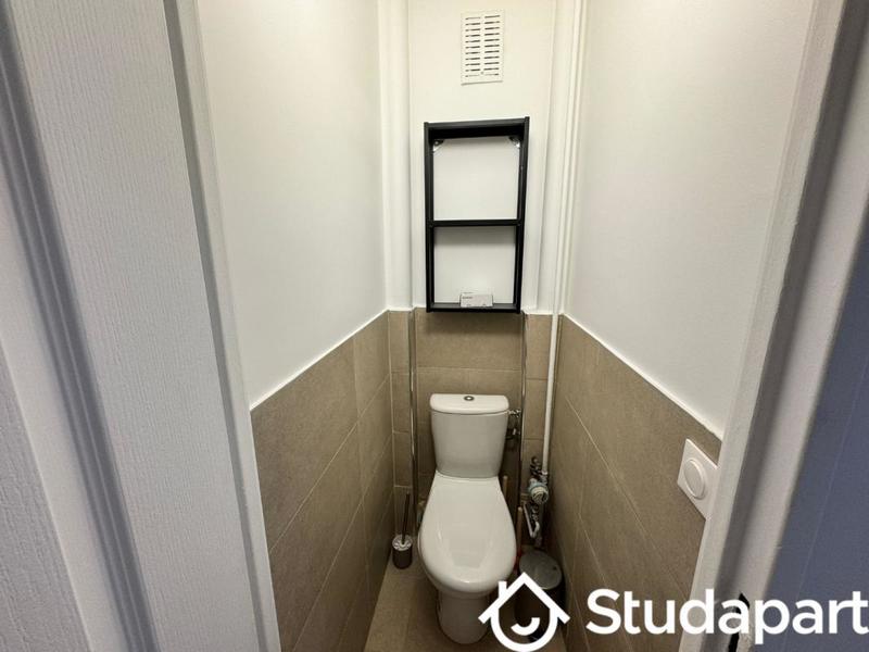 Chambre - 10 m² - 1 pièce