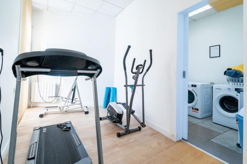 Immeuble - 220 m² - 8 pièces