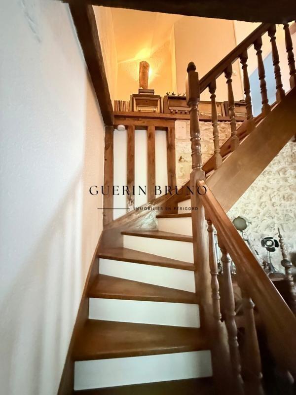 Maison - 93 m² - 5 pièces