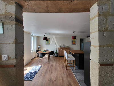 Maison - 140 m² - 5 pièces