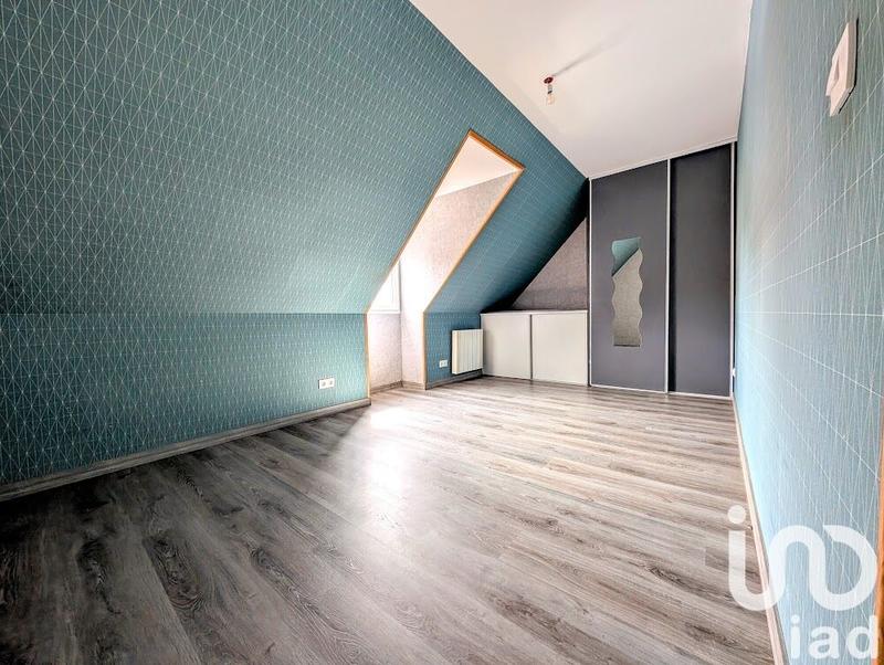 Maison - 185 m² - 8 pièces