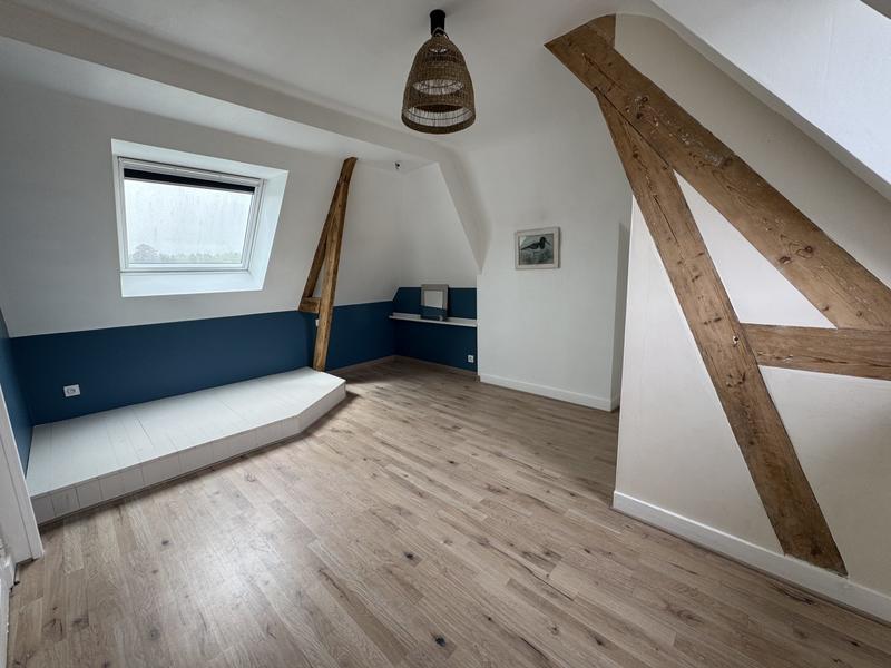 Maison - 163 m² - 7 pièces