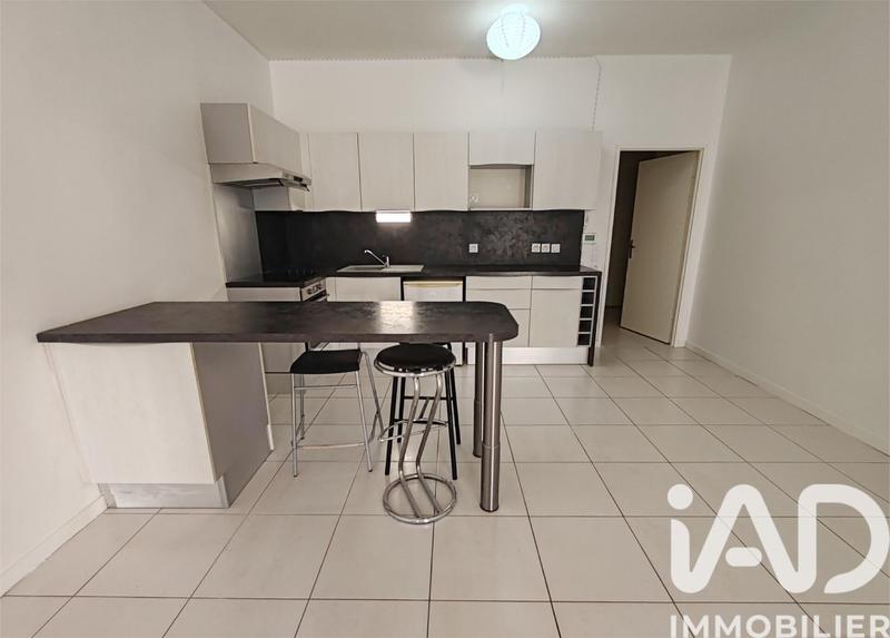 Appartement - 75 m² - 3 pièces