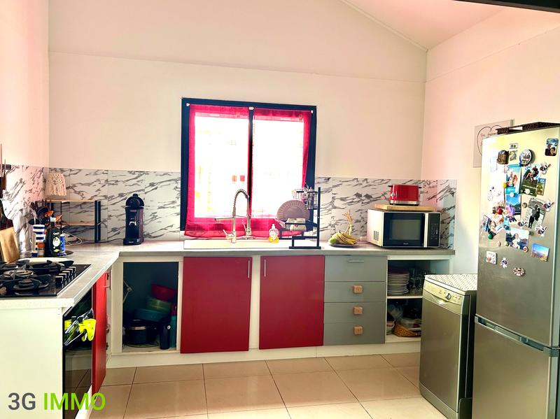 Villa - 90 m² - 6 pièces