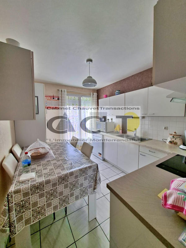 Appartement - 72 m² - 3 pièces