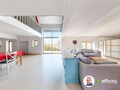 Longère - 320 m² - 7 pièces