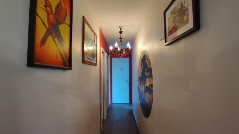 Maison - 98 m² - 4 pièces