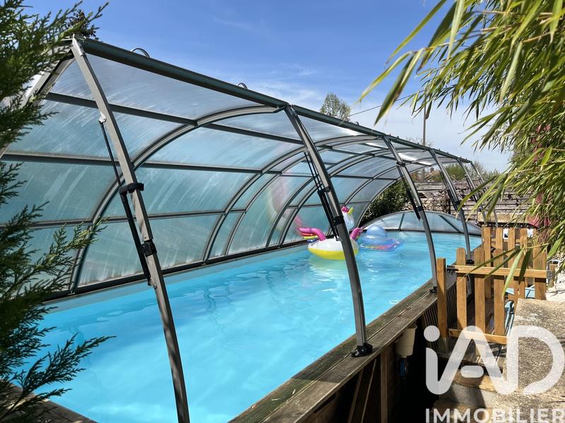 Maison - 87 m² - 5 pièces