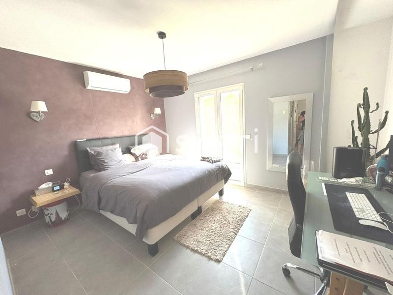 Maison - 150 m² - 4 pièces