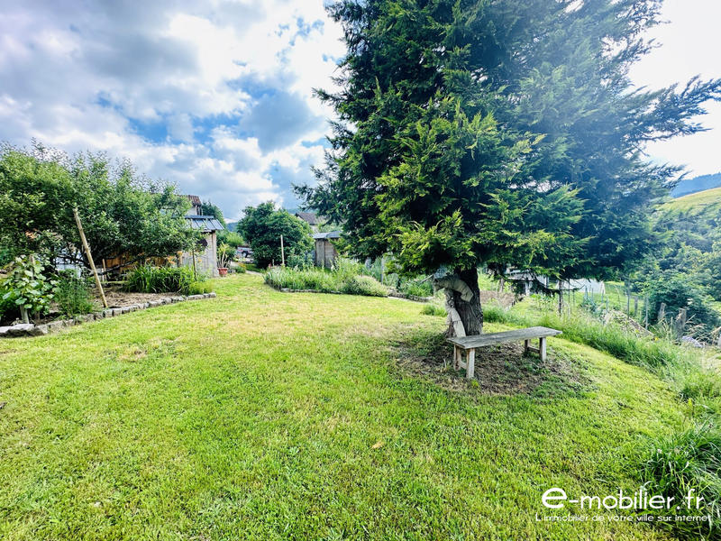 Maison - 80 m² - 4 pièces