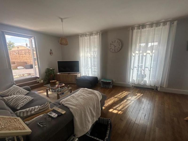 Maison - 128 m² - 5 pièces