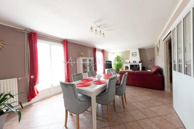 Maison - 154 m² - 7 pièces