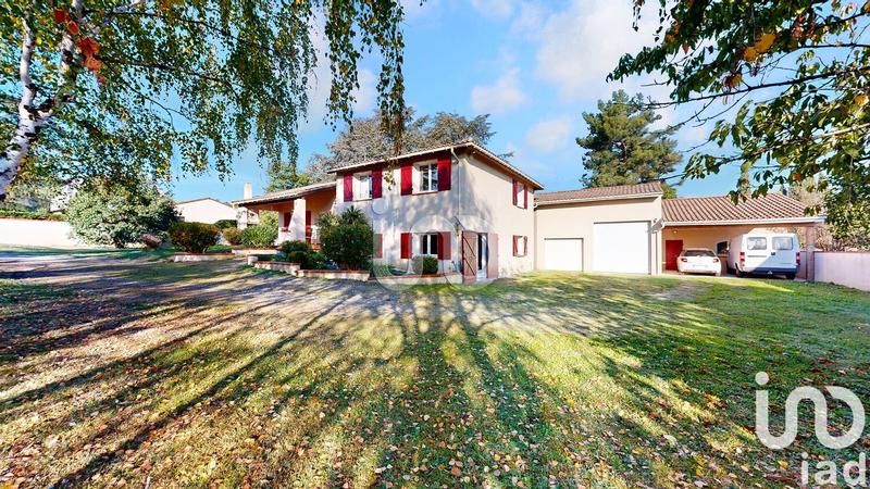 Maison - 182 m² - 6 pièces