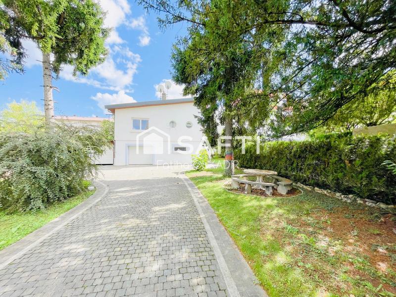 Maison - 173 m² - 6 pièces