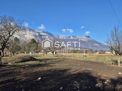 Maison - 140 m² - 4 pièces