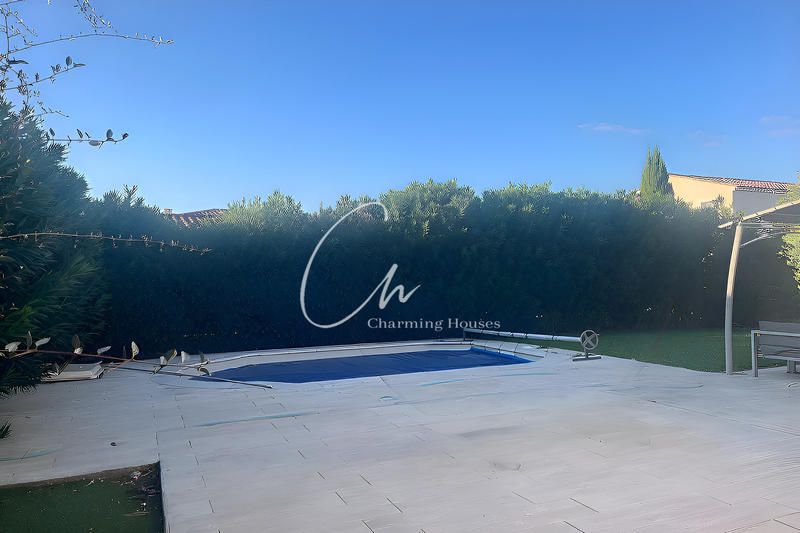 Maison - 135 m² - 6 pièces