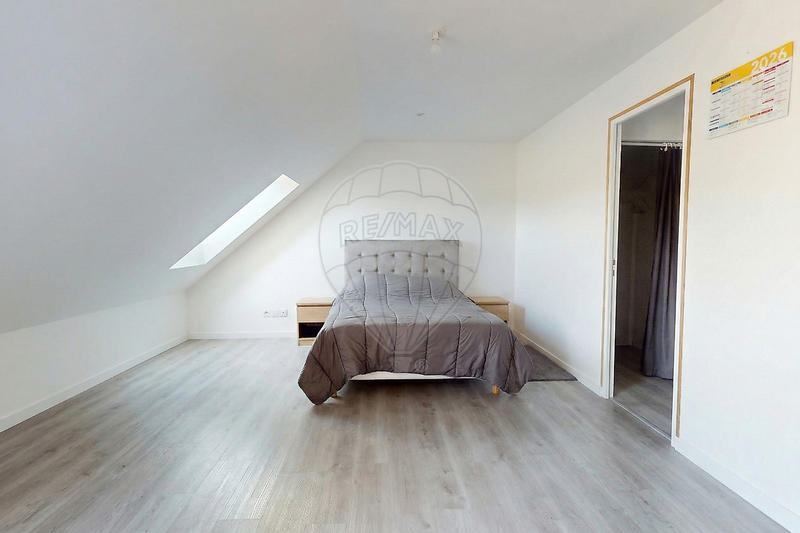 Maison - 160 m² - 7 pièces