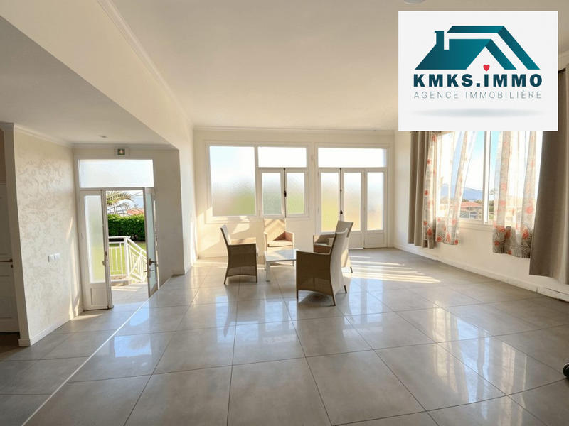 Maison - 293 m² - 7 pièces