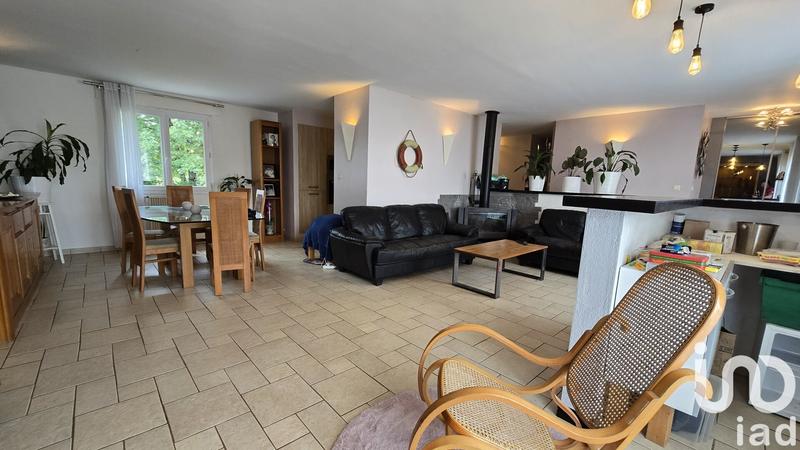 Maison - 123 m² - 6 pièces