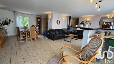 Maison - 123 m² - 6 pièces