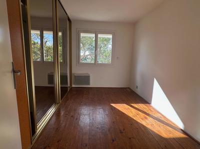 Appartement - 99 m² - 3 pièces