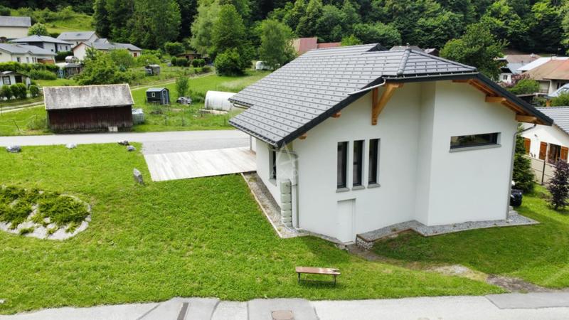 Maison - 99 m² - 2 pièces