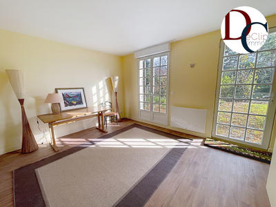 Maison - 137 m² - 5 pièces