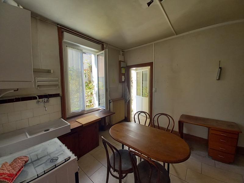 Maison de ville - 75 m² - 4 pièces