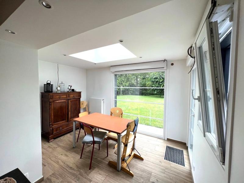 Maison - 300 m² - 9 pièces