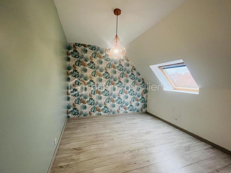 Maison - 180 m² - 7 pièces