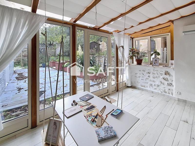 Maison - 271 m² - 8 pièces