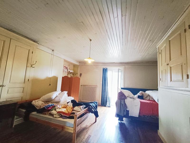 Maison - 122 m² - 4 pièces