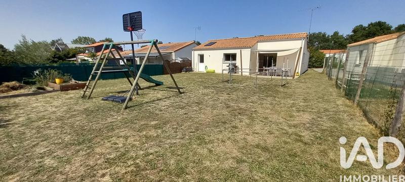 Maison - 90 m² - 5 pièces