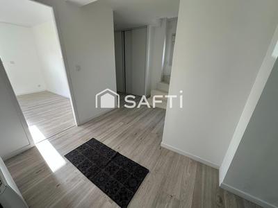 Maison - 106 m² - 5 pièces