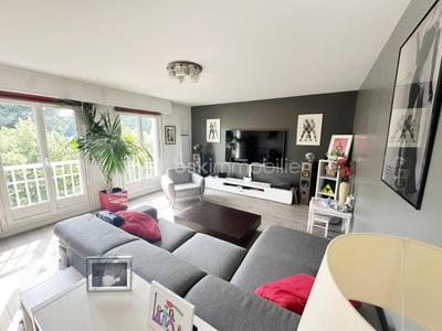 Appartement - 86 m² - 4 pièces