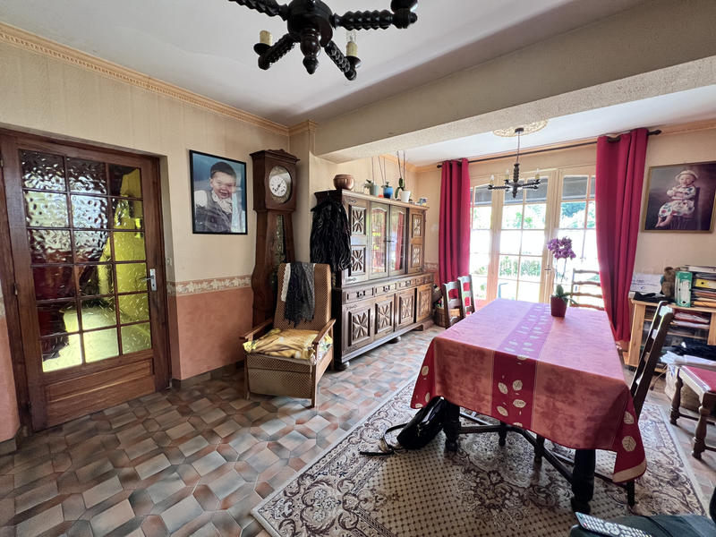 Maison - 121 m² - 5 pièces