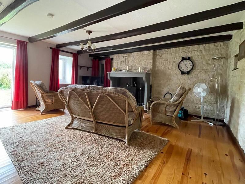 Maison en pierre - 133 m² - 6 pièces