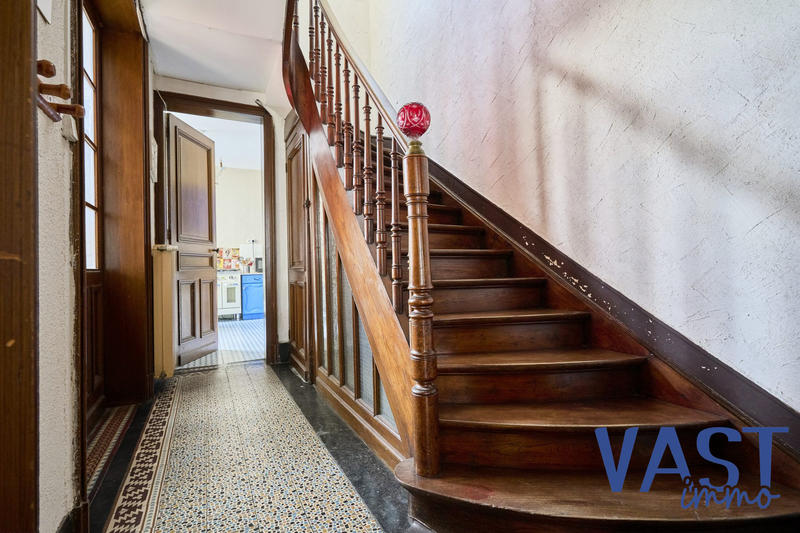 Maison - 183 m² - 6 pièces